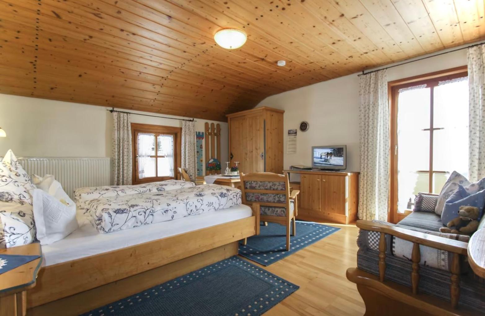 Gaestehaus Herbstbauernhof Зигсдорф Экстерьер фото